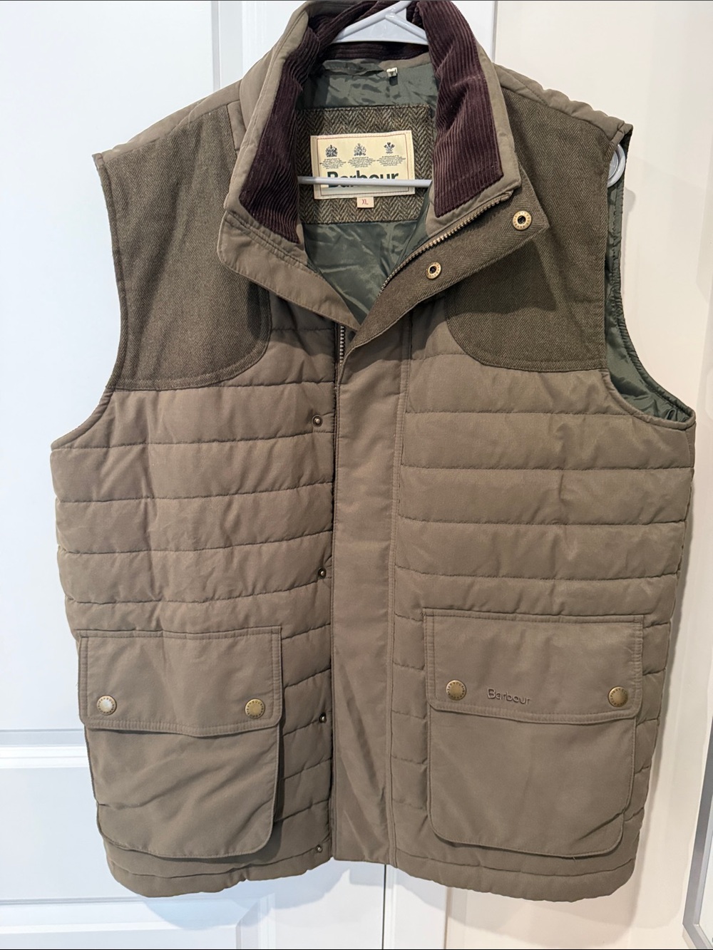 Barbour Olive/Tan Quilted Men's Gilet Vest with Corduroy Collar XL